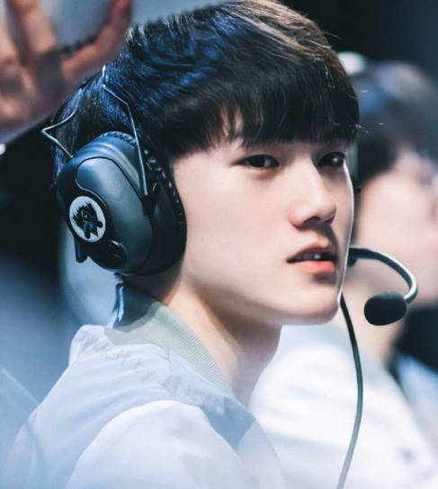 但红牛方面 但红牛方面