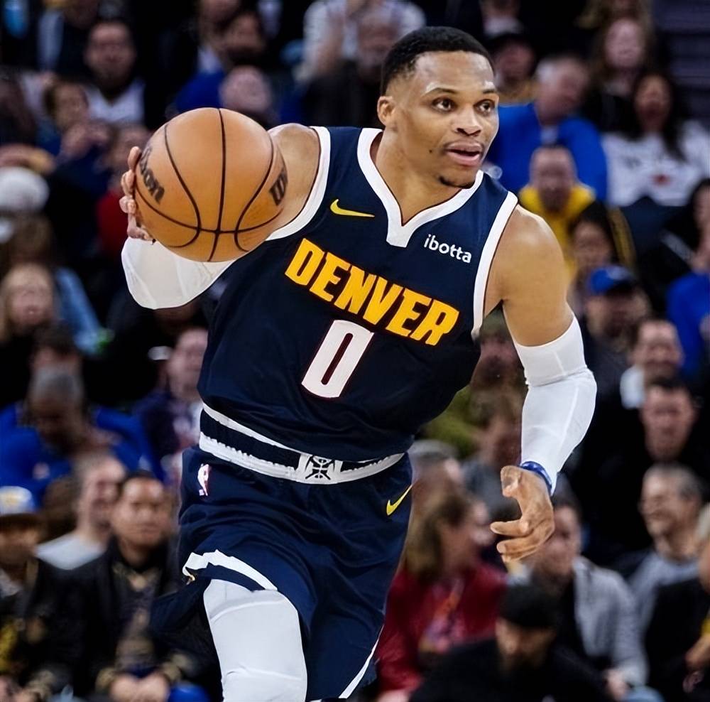 溢的球员以 溢的球员以