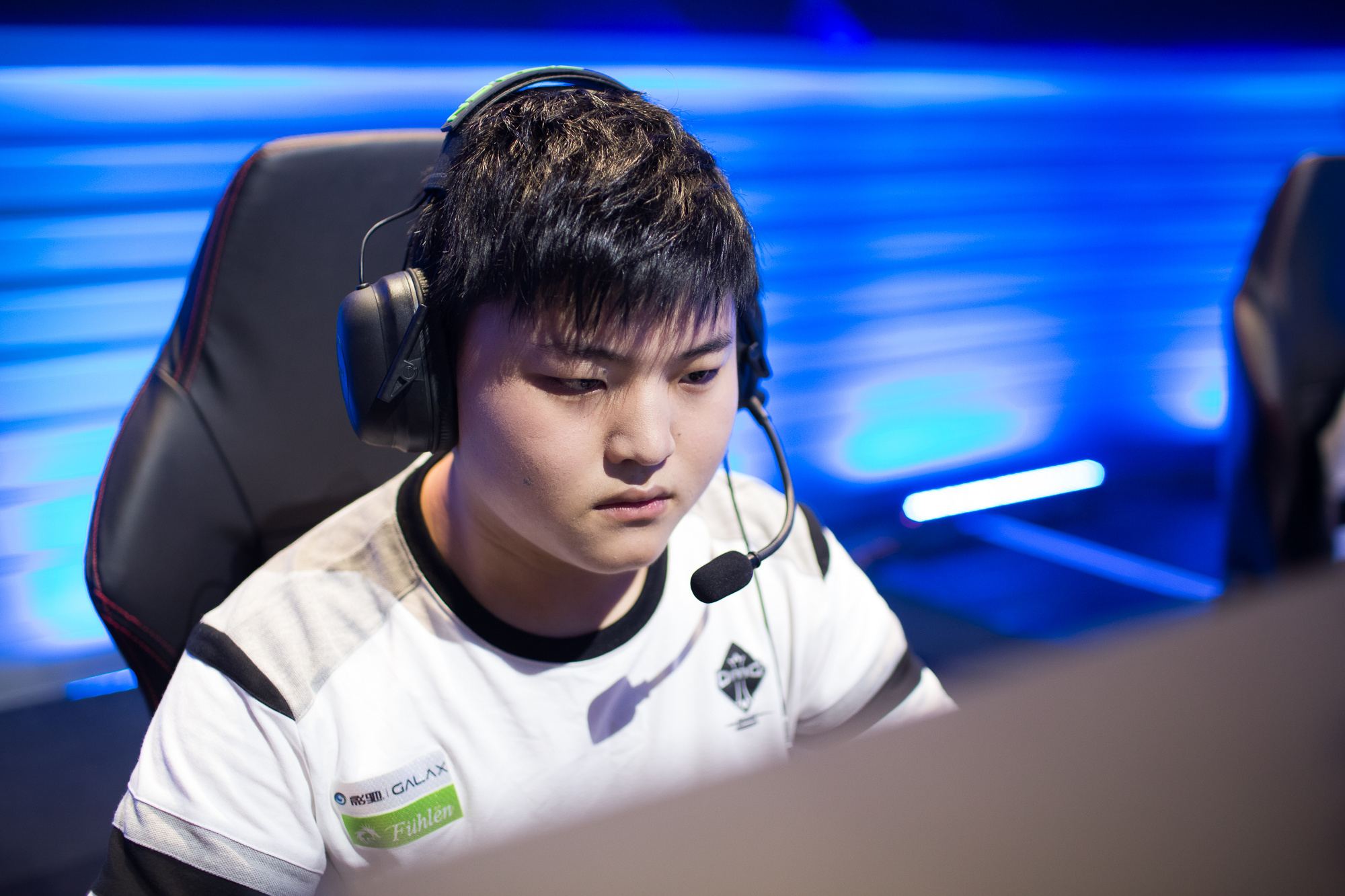 艺迪在面对 艺迪在面对