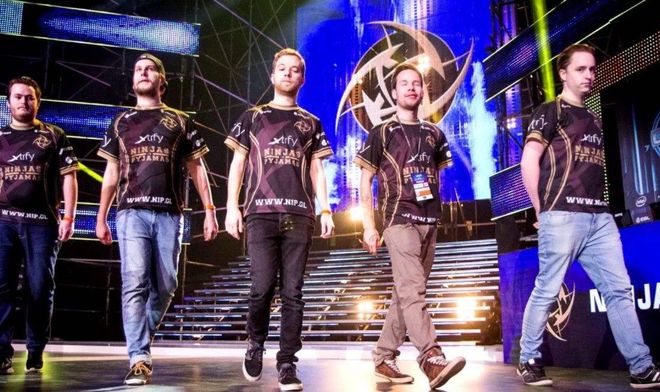 它背后的意 它背后的意