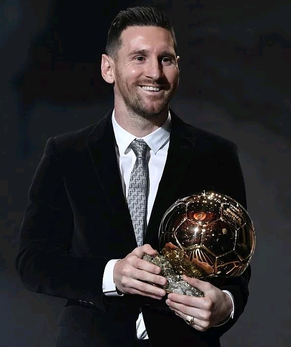 年轻的中场 年轻的中场