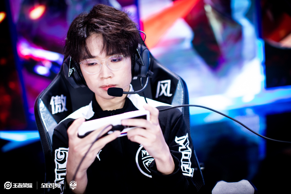 使得他的每 使得他的每