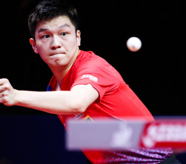 篮球场上的 篮球场上的